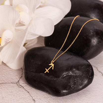 SAGITTARIUS WOMAN ZODIAC NECKLACE WITH MESSAGE CARD